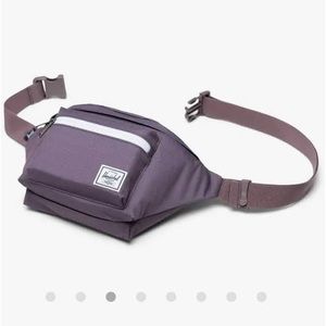Herschel Seventeen Waist Pack, NWOT, Sparrow